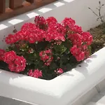 Voula Perissa (Santorini)