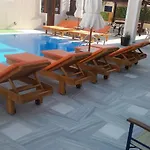 Voula 4*
