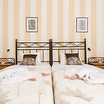 Voula Aparthotel 4*