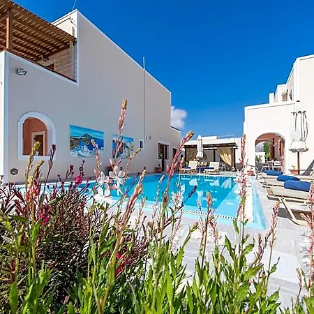 Voula 4*