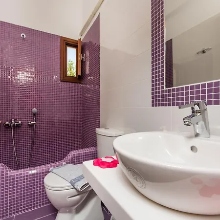 Voula מלון דירות