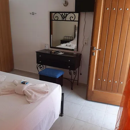 Aparthotel Voula