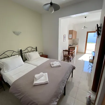 Voula Aparthotel Perissa (Santorini)