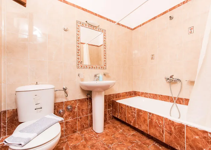 Aparthotel Voula Perissa (Santorini)