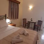 Voula 4* Περίσσα